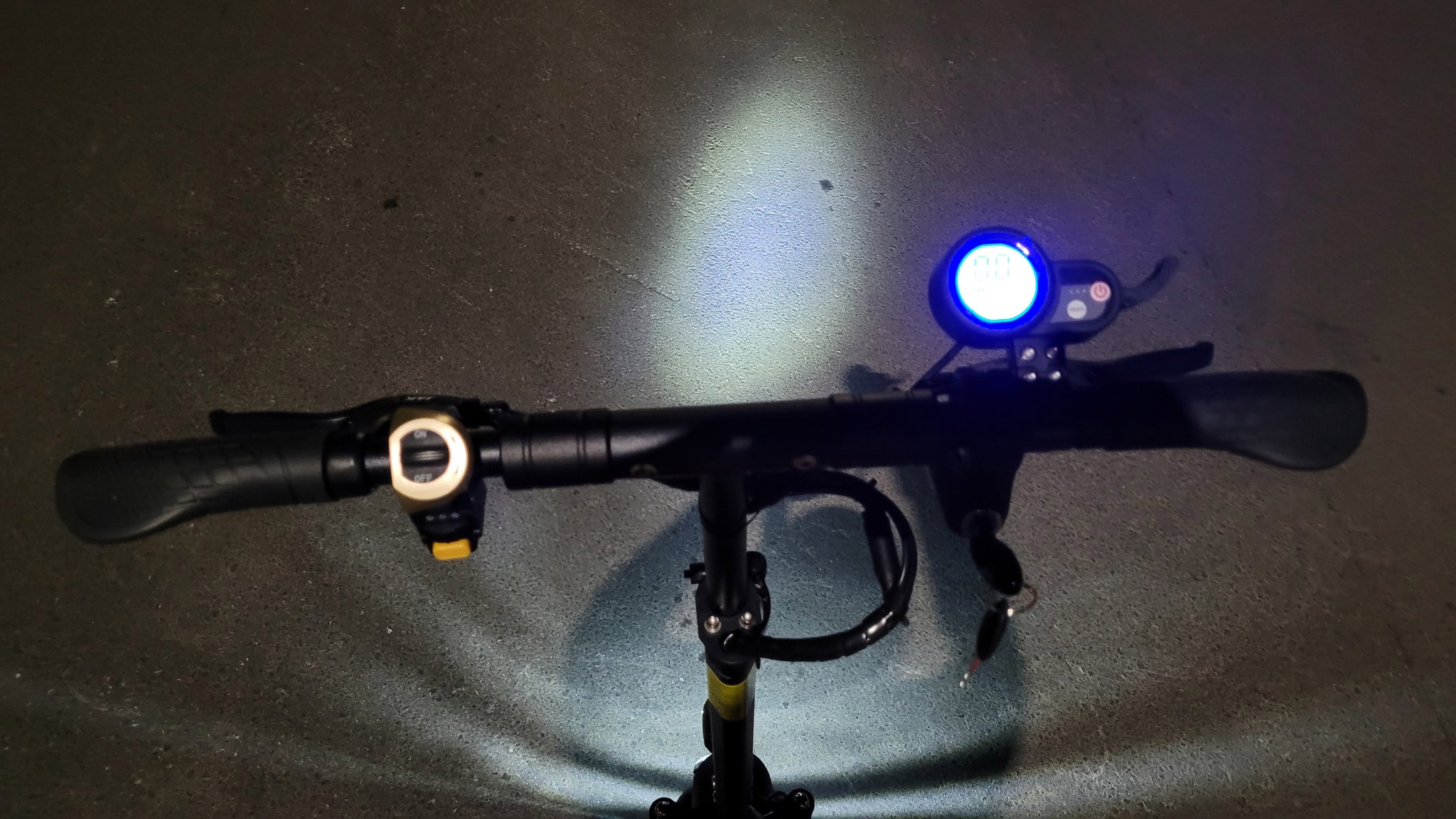 Dualped Spider V2 Now Available! 48V 1200W Motor 17.5ah Battery 28amp Controller!