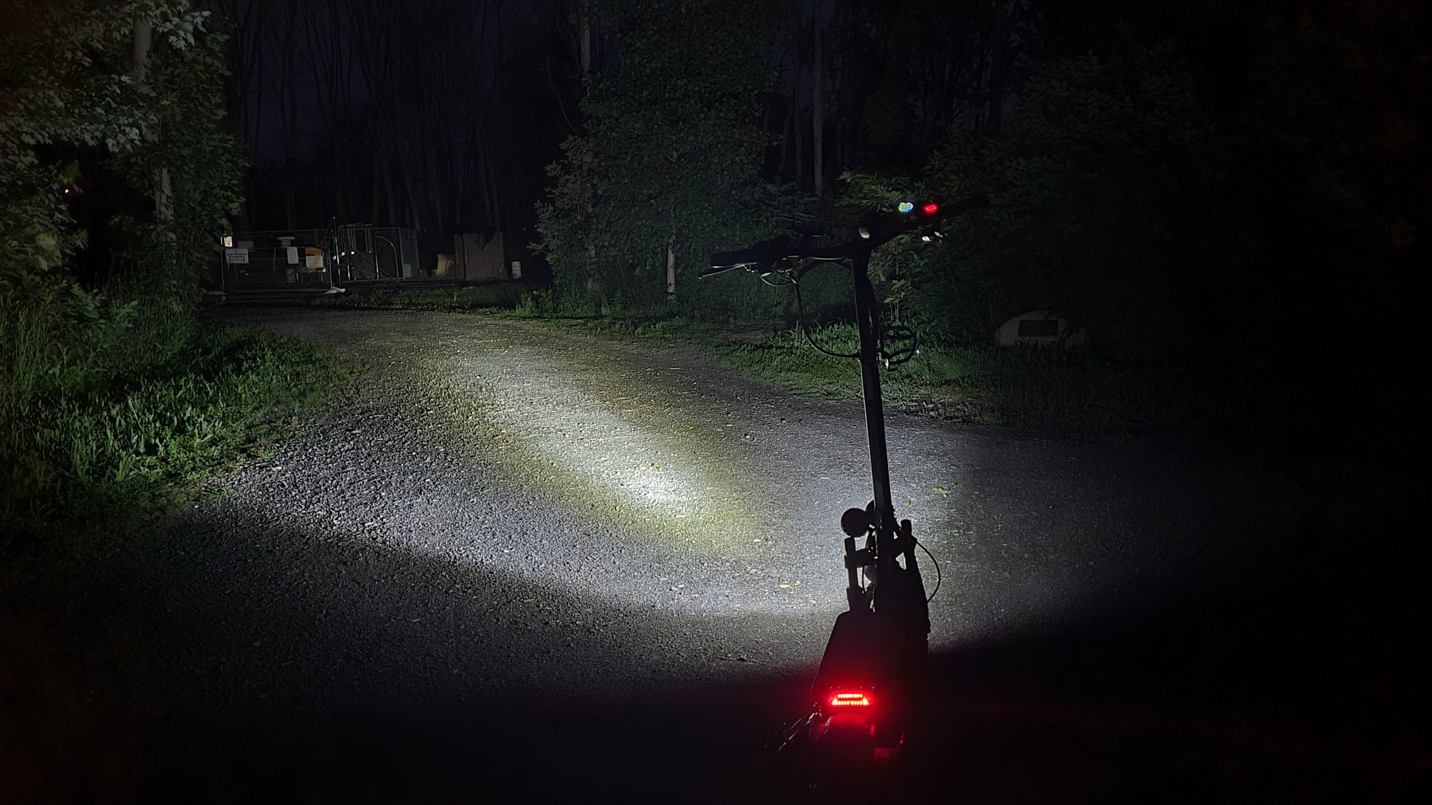 Dualped Spitfire 52V 2400W Dualped Proprietary Motors up to 50mph or 80km/h